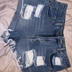 Denim ripped shorts